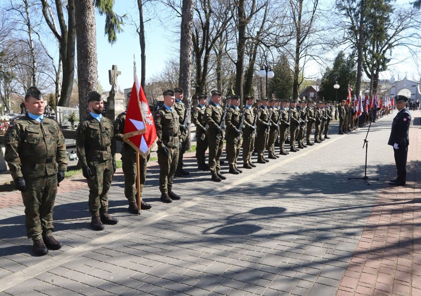 Władze i mieszkańcy Radomia pamiętali o ofiarach Zbrodni...