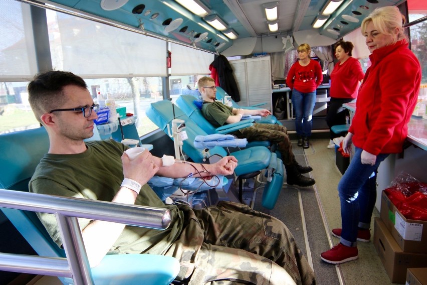 Zachodniopomorscy terytorialsi chcą pomóc i oddają krew