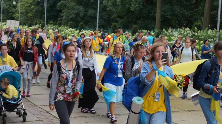 Częstochowa: Pielgrzymi przybywają na święto Wniebowzięcia...