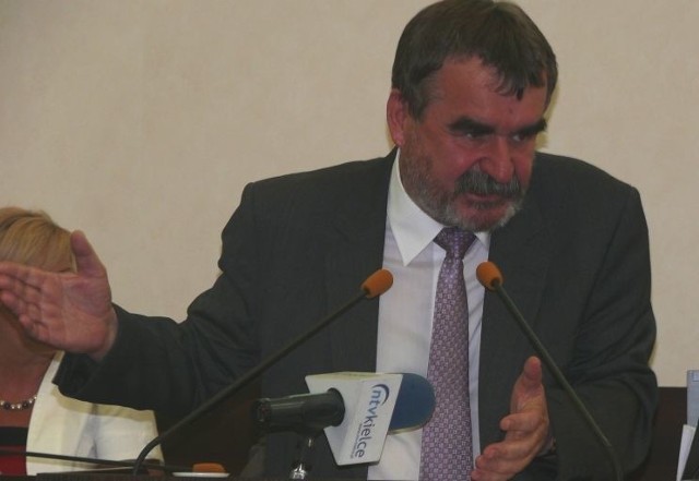 Wojciech Lubawski na poniedziałkowej sesji Rady Miejskiej kilkakrotnie zabierał głos.