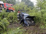 Wypadek w Marcinkowicach. Ranny uwięziony we wraku [ZDJĘCIA]