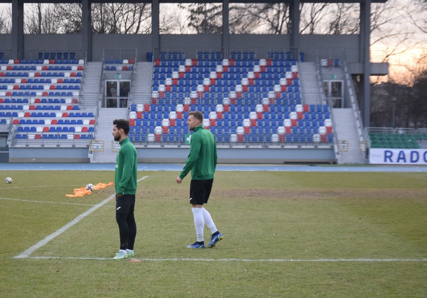 PKO Ekstraklasa. Środowy trening Radomiaka przed wyjazdem na piątkowy mecz z Pogonią w Szczecinie (Zobacz zdjęcia)