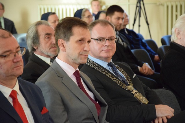 Mariusz Kędzierski (z prawej) zamierza stawić czoła kontrkandydatom w walce o fotel burmistrza Chełmna. Janusz Błażejewicz (obok), przewodniczący Rady Miasta Chełmna, nie będzie wśród nich