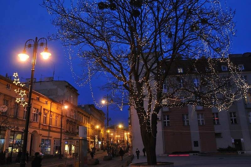 Efektowne iluminacje świąteczne na bydgoskich ulicach [zdjęcia]