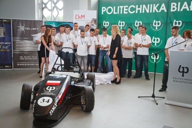 . Nie zabrakło też 19-osobowego zespołu Cerber Motorsport, którzy skonstruowali bolid.