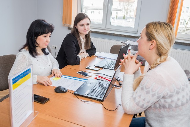 W Bydgoszczy, w Miejskim Ośrodku Edukacji Nauczycieli, wcześniej stworzono punkt informacyjny dla Ukraińców planujących zapisanie dzieci do polskich szkół