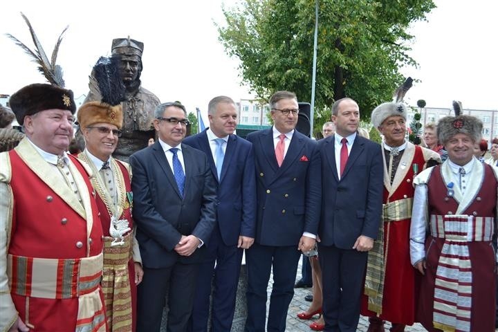 Odsłonięcie pomnika Jana Długosza w Kłobucku