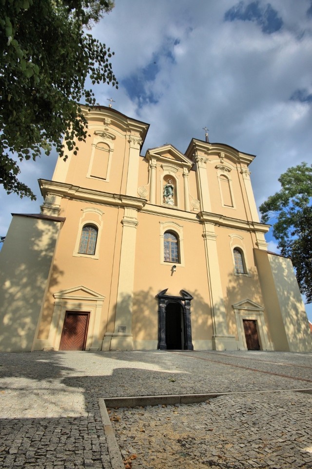 Kościół farny w Końskowoli.