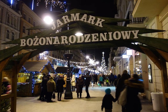 Ubiegłoroczny jarmark bożonarodzeniowy odwiedziło wielu łodzian. Tegoroczny ma być jeszcze bardziej atrakcyjny.