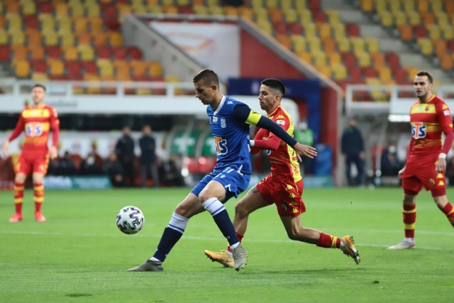 Benfica w czwartek, a Lech ma tylko jednego stopera!