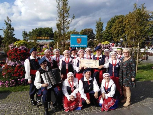 W kategorii Zespoły Folklorystyczne pierwsze miejsce zajął Zespół Śpiewaczy "Złotniczanki" ze Złotnik Kujawskich