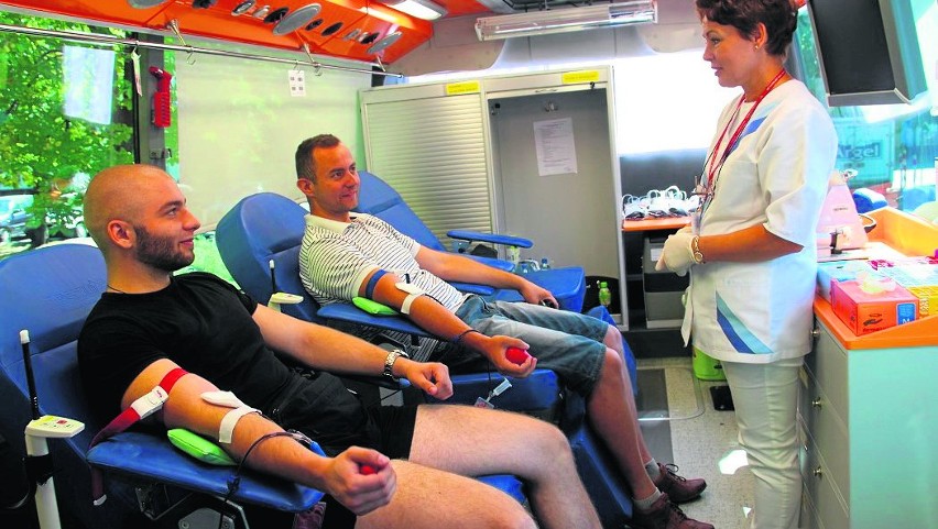 Oddawali krew honorowo. Duże zainteresowanie akcją w Rudniku nad Sanem
