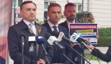 Minister Zbigniew Ziobro w Radomiu ujawnia, że są pierwsze zarzuty w sprawie korupcyjnej, o której mówił Robert Bąkiewicz