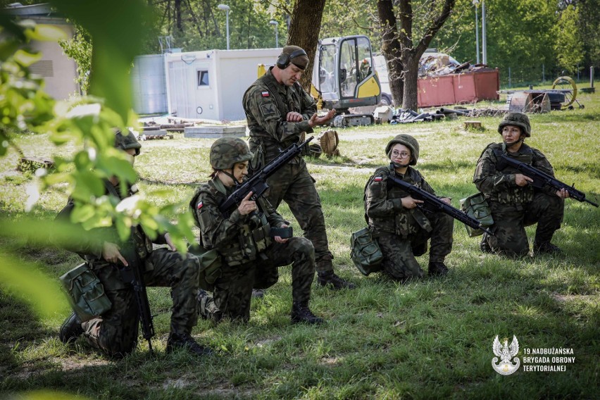 Pierwsze weekendowe szkolenie terytorialsów z 19. Nadbużańskiej Obrony Terytorialnej. Zobacz zdjęcia