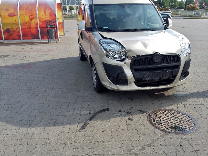 Dziś (12.05) na parkingu hipermarketu Auchan doszło do...