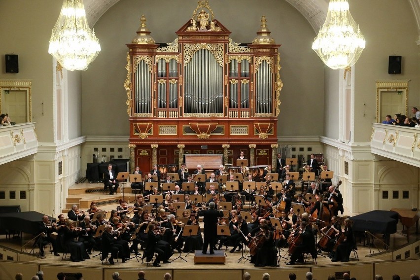 Yoav Talmi i Orkiestra Filharmonii Poznańskiej