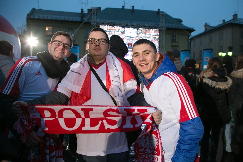 MŚ piłkarzy ręcznych: Katar - Polska. Krakowianie kibicowali w Strefie Kibica [ZDJĘCIA, WIDEO]