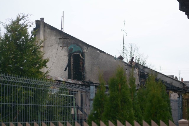 W Radomiu przy ulicy Lubońskiego w środę doszło do tragicznego w skutkach pożaru. W żywiole zginął mężczyzna, mieszkaniec domu.