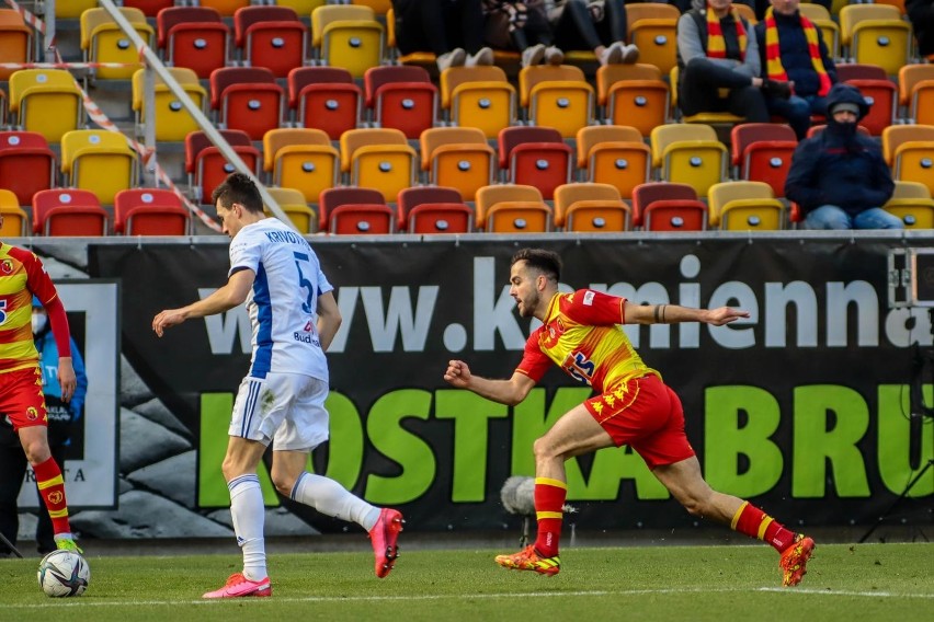 W marcu Jagiellonia przegrała u siebie z Wisłą Płock 0:1....