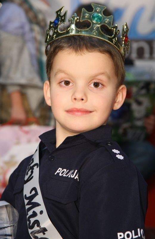 Mały Mister Ziemi Świętokrzyskiej 2013. Ma 6 lat. Mieszka w...