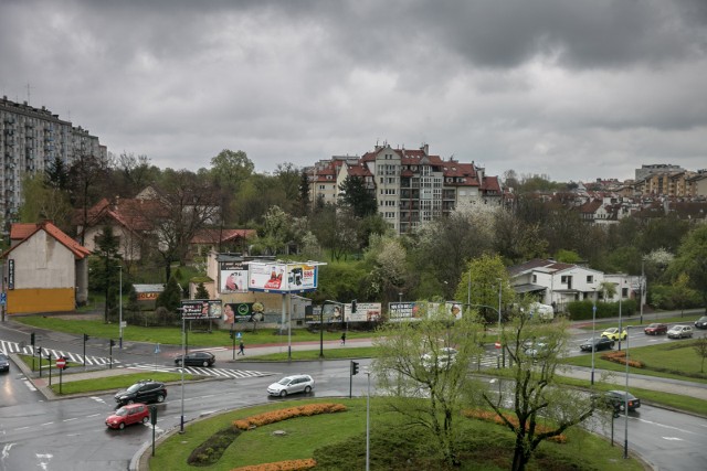 Tu może powstać biurowiec z parkingiem podziemnym, co nie wpłynie dobrze na ruch w tym rejonie