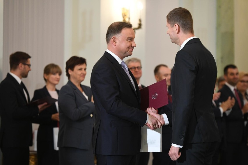 Dariusz Piontkowski odbiera ministerialną nominację z rąk...