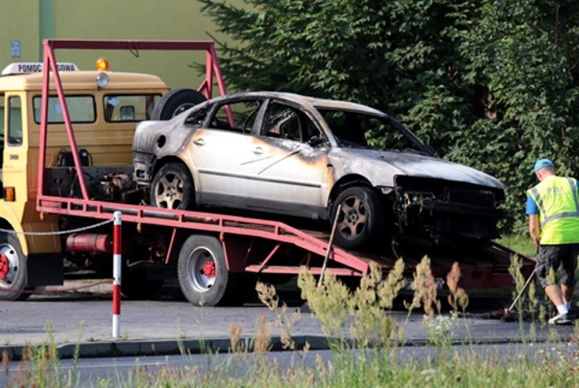 Auto strażnika z zielonogórskiego aresztu zostało podpalone.