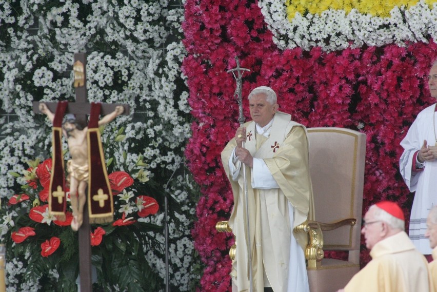 Joseph Ratzinger kilkanaście razy w życiu odwiedził Polskę