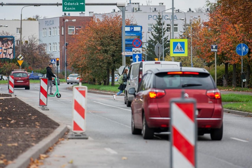 - Kto wpadł na pomysł zwężania ulicy Ogińskiego o jeden pas...