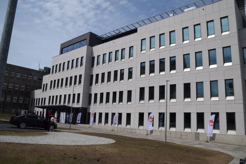 Rozbudowa szpitala w Gnieźnie została zakończona. Nowy budynek już otwarty!