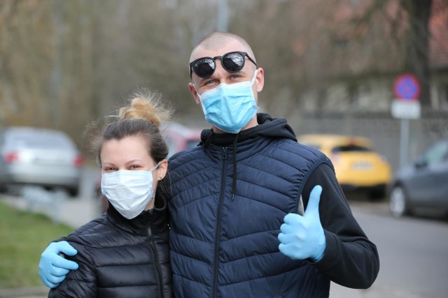 Rząd znosi kolejne zakazy związane z pandemią koronawirusa. Znamy również kilkuetapowy plan odmrażania polskiej gospodarki.  Sprawdź, co się zmieniło i jak wygląda plan powrotu do normalności w Polsce.Przejdź dalej i sprawdź --->