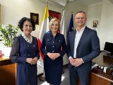 Miliony złotych dla seniorów z Kielc i powiatu kieleckiego! Ryszył program "Tworzenie Lokalnych Systemów Wsparcia dla Seniorów" 