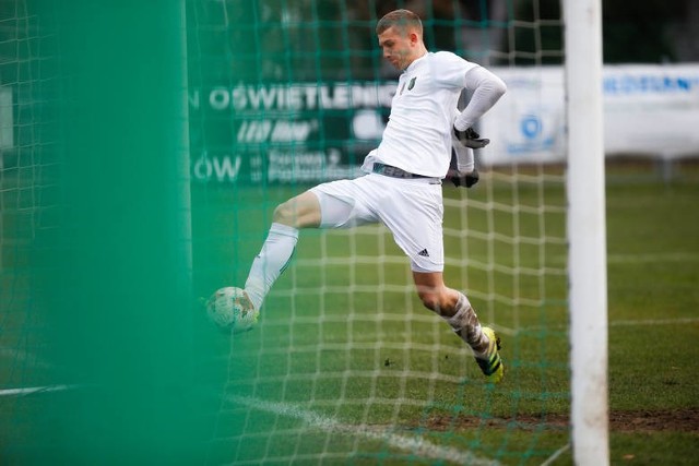 Kadr z meczu Stal Stalowa Wola - Elana Toruń, zakończonego wygraną "Stalówki" 1:0.