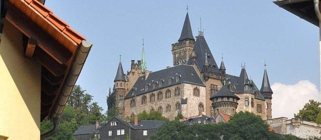 Zamek widoczny z ulic Wernigerode
