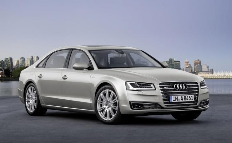 Odświeżone Audi A8. Zobacz zdjęcia