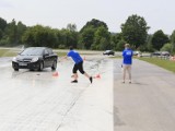 Policjanci doskonalili technikę jazdy na torze Kielce (WIDEO, ZDJĘCIA)