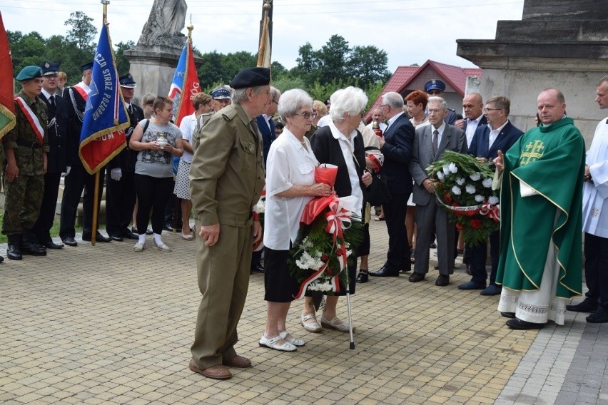W Końskich uczczono pamięć uczestników Akcji "Burza"” i powstańców warszawskich