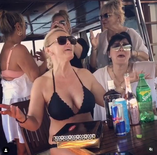 "Królowe życia". Dagmara Kaźmierska zachwyca figurą w bikini na wakacjach z przyjaciółkami!