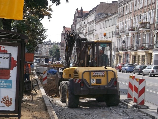 Budowa przystanku Wiedeńskiego przy ul. Trzebnickiej