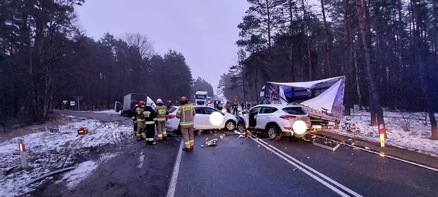 Ten rok miał przynieść poprawę bezpieczeństwa, ale na razie tak się nie stało. Nadal łapani są piraci drogowi, nadal dochodzi do groźnych wypadków, ludzie giną i odnoszą rany