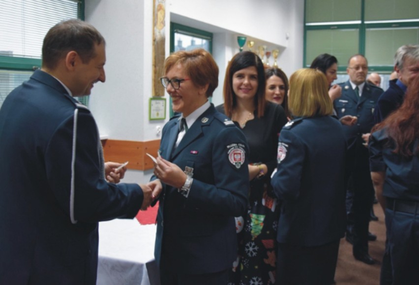 Spotkania opłatkowe w różnych jednostkach KAS w województwie...