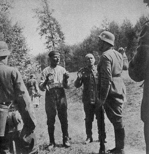 Pułkownik Walter Wessel wydający rozkaz egzekucji polskich jeńców.
