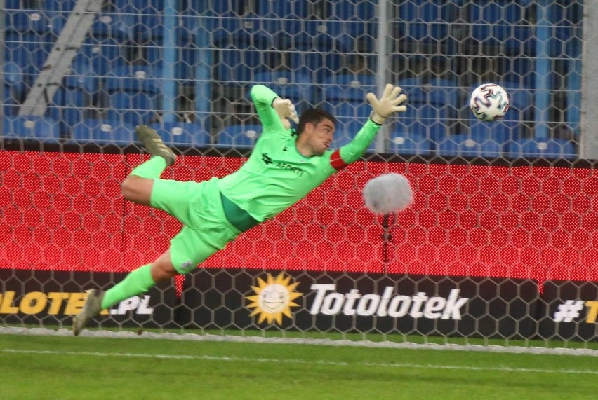 Mickey van der Hart doznał kontuzji w meczu z Lechią Gdańsk