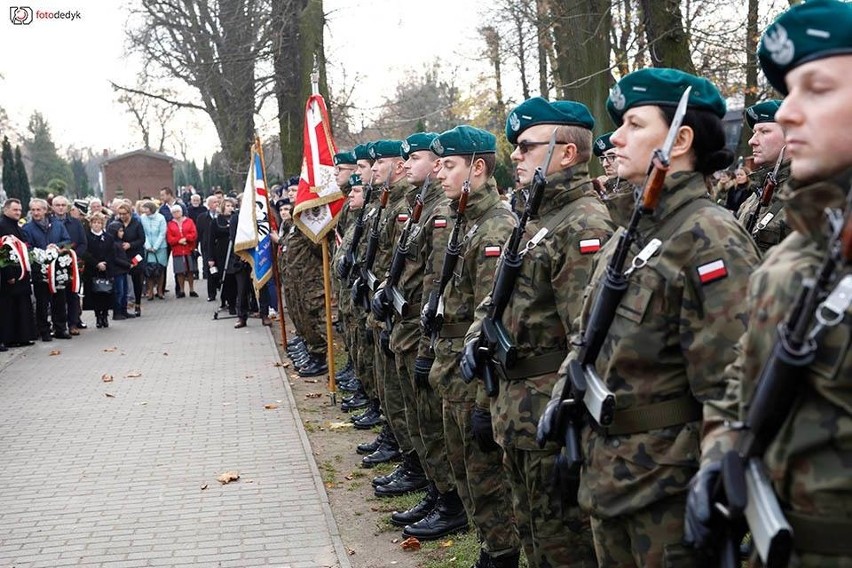 Uroczystości odbędą się m.in. na cmentarzu komunalnym w...