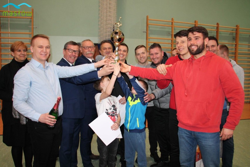 MMW Szalunki Mistrzem Masłowskiej Ligi Futsalu! [ZDJĘCIA]
