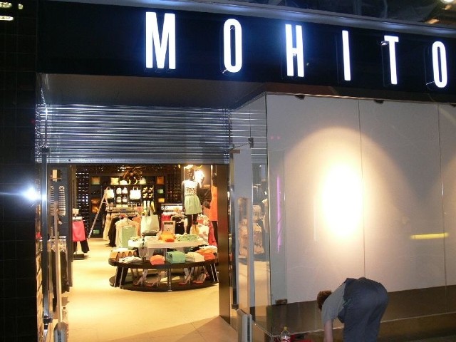 Galerię handlową Hermes w Skarżysku otworzą jescze w tym miesiącu Pierwsza jaskółka w rozbudowanym Hermesie – nowo otwarty sklep odzieżowy Mohito.