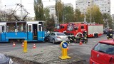 Wypadek na Legnickiej. Zderzenie z tramwajem i potężne korki