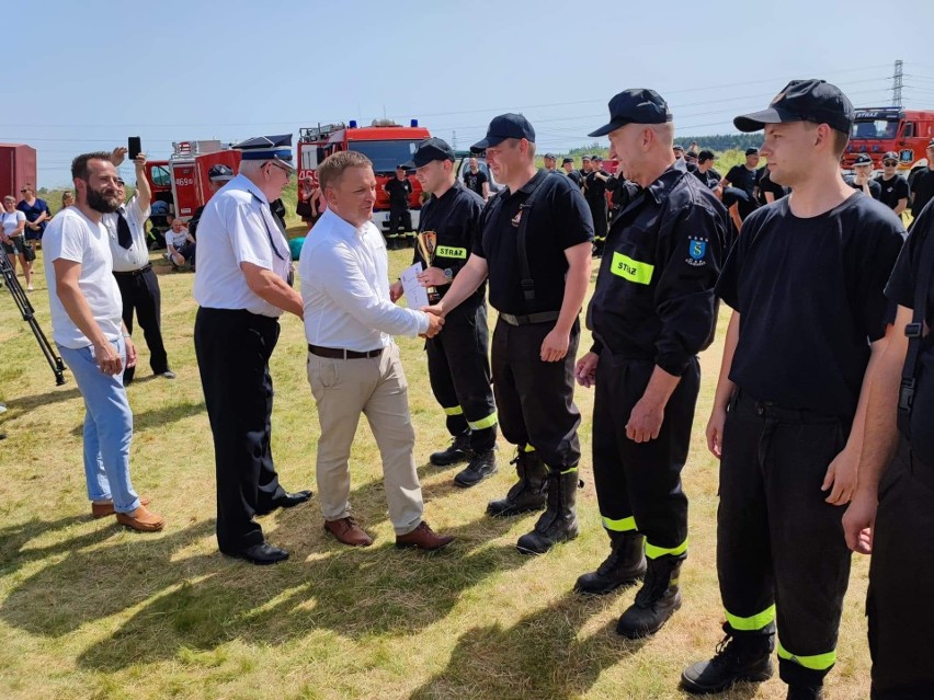 Strażacy rywalizowali na gminnych zawodach pożarniczych w...