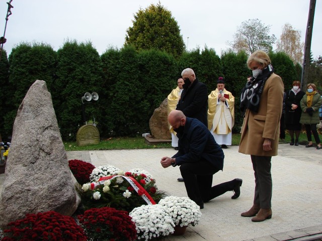 Podczas tegorocznej uroczystości odsłonięto pamiątkowy obelisk upamiętniający "Synów Ziemi Soleckiej", którzy walczyli o niepodległość pod przywództwem Józefa Piłsudskiego.