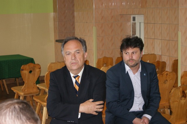 Były burmistrz Zakopanego Janusz Majcher (po lewej) wraz ze swoim zastępcą Mariuszem Koperskim.